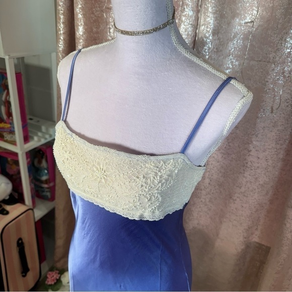 Free People Winter Pewter Blue Embroidered Satin Slip ❄️🩵 - Picture 3 of 8